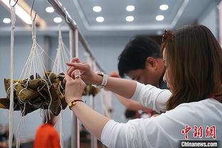 记者：两名西班牙外籍助教已抵达天津，今天赴海口与津门虎队会合